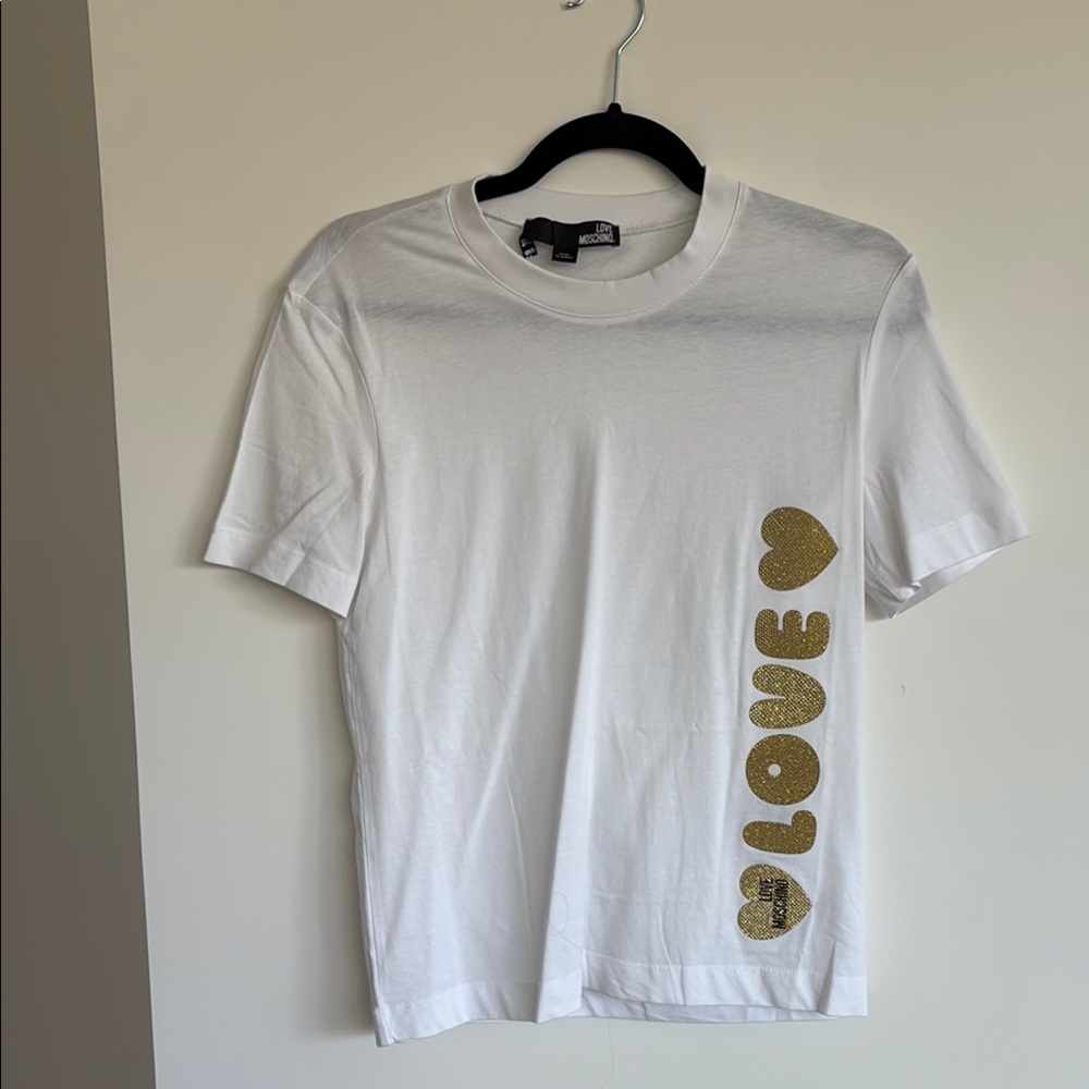 Love Moschino White T-Shirt with Gold Love Design NWOT